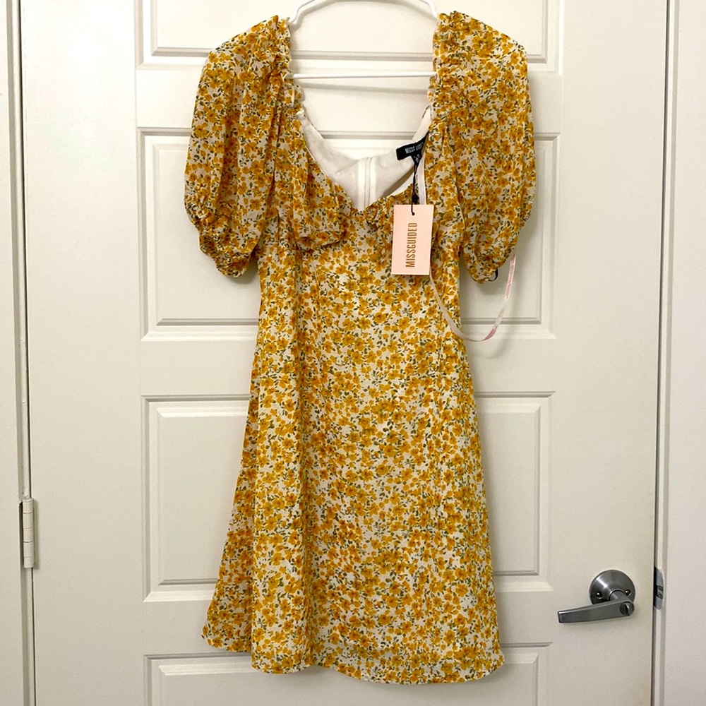 Missguided Floral skater dress